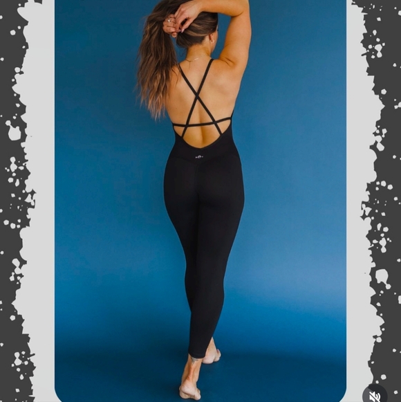 bare activewear Pants - Bare activewear romper medium